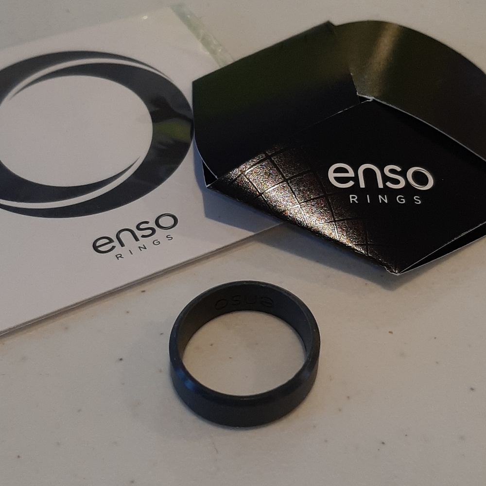 Classic bevel silicone ring